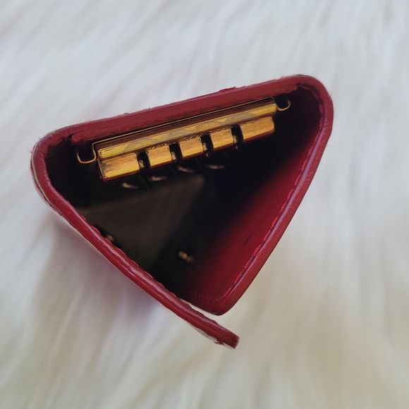 🔑 Louis Vuitton Vernis Red 4 Key Holder - Picture 4 of 16